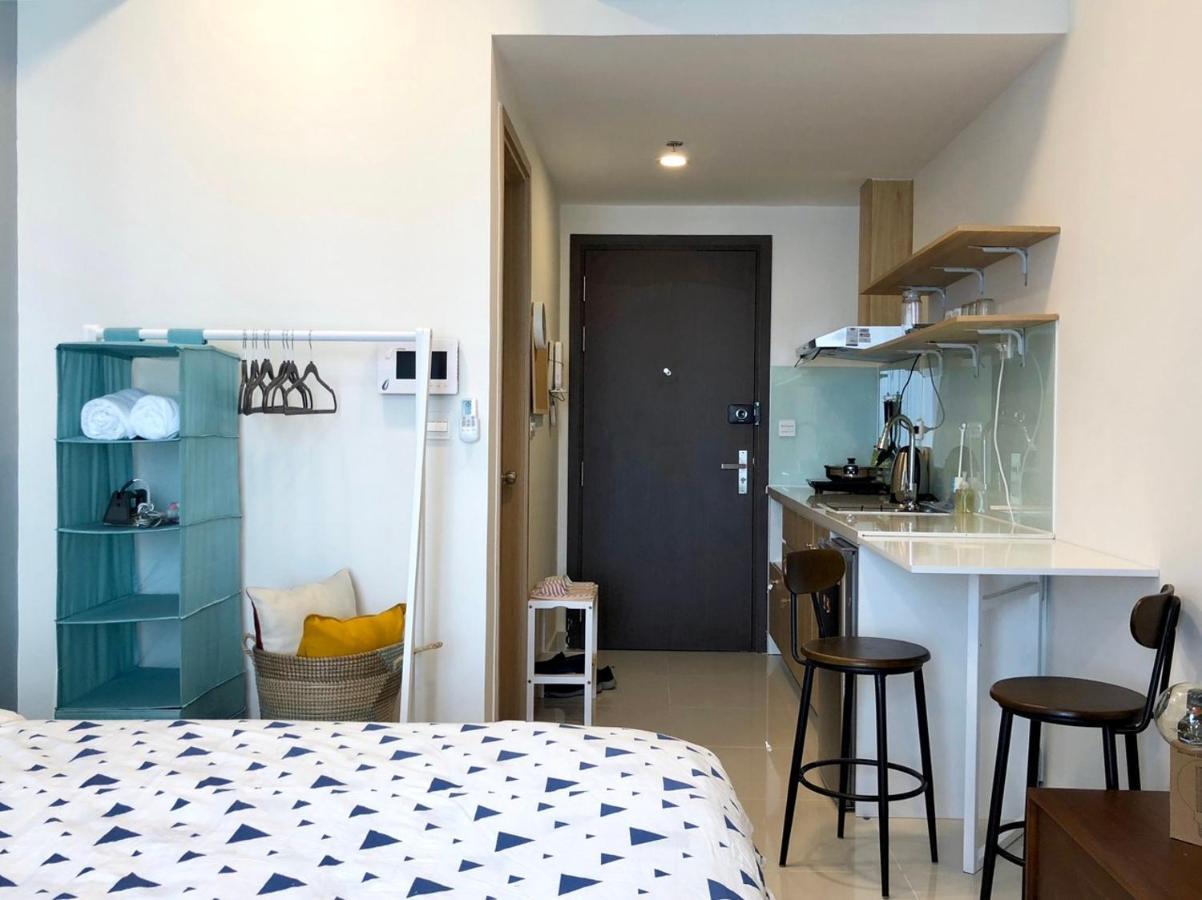 Your - Rivergate Apartamento